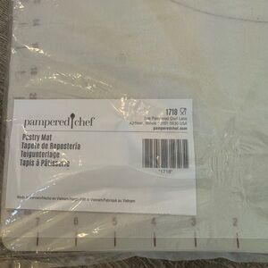 Pampered Chef Pastry Mat
